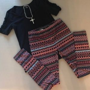 2/$12 Size Large top/leggings set